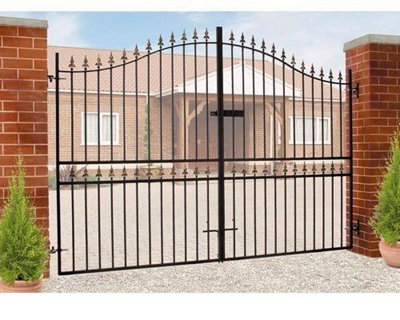 Corfe Premium Spear Top Tall Bow Top Double Estate Gate - Steel - Fits Gap 2134 mm x 2083 mm High - Electro Galv./Black