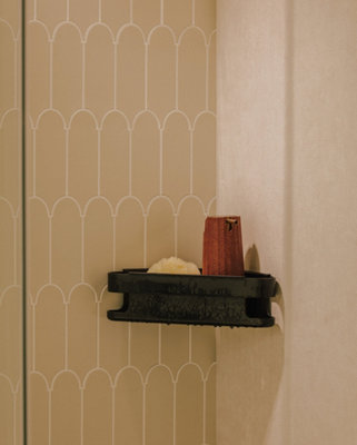 COSMIC Corner Basket Chrome, Line Collection