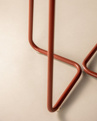 Cosmic Stool Matte White Geyser