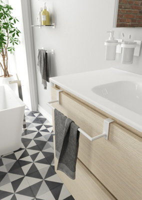 Cosmic Towel Rail Matte White Stick (38cm)