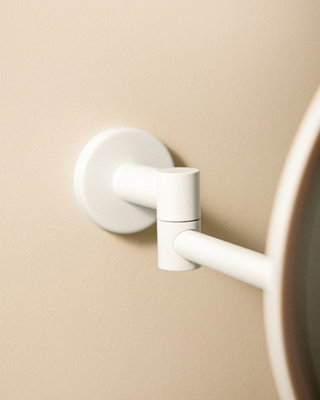 COSMIC Wall Magnifying Mirror, Brushed Copper PVD Architect Sp (X5)