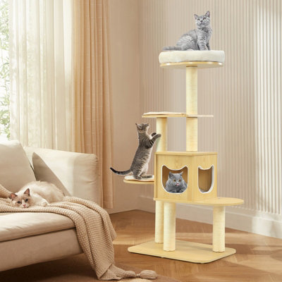 Cat climbing posts best sale