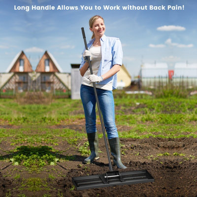 Costway 75 cm Lawn Leveling Rake Heavy Duty Metal Lawn Flat Rake w ...