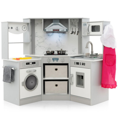 Corner kitchen play online