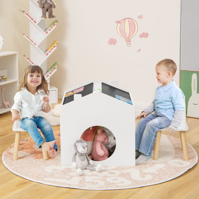 Children's activity clearance desk