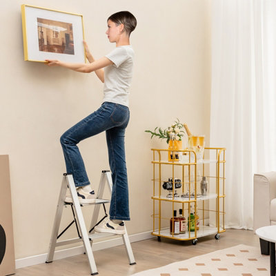Costway Portable 2-Step Ladder Aluminum Folding Step Stool w/ Non-Slip Pedal & Footpads - 8
