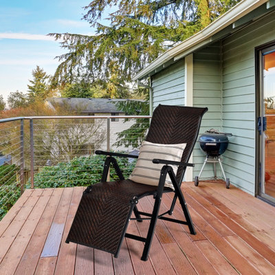 Costway Rattan Folding Reclining Chair Adjustable Position Zero Gravity Sunlounger - 3