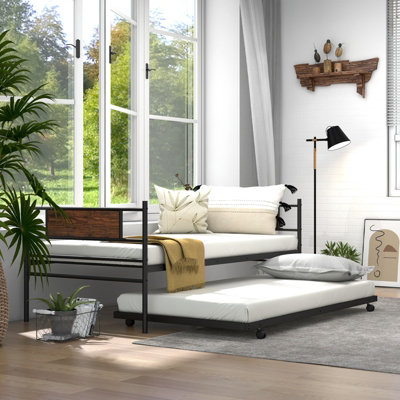 Daybed pull out to queen online