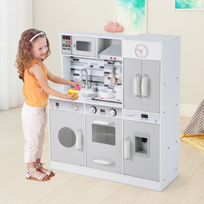 Kids role on sale play kitchen