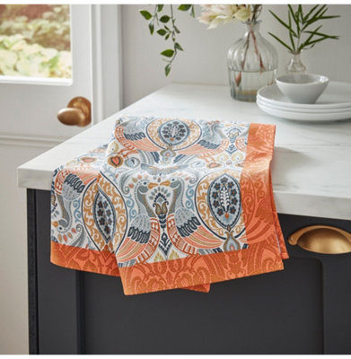 Cotswold Graphic Print 100% Cotton Tea Towel
