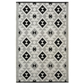 County Collection Geo Chequer Indoor/Outdoor Rugs  11182A