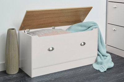 Cream Oak Living Storage Blanket Box DIY at B Q