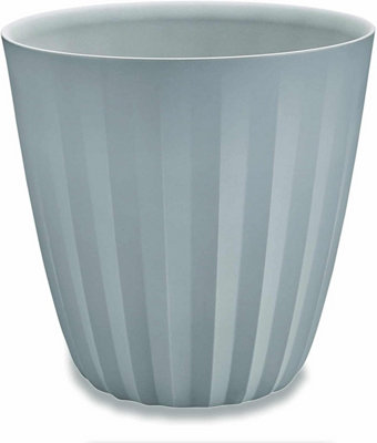 Crescent Garden Pleat Planter, Large Outdoor/Indoor Pot 15-Inch in Ash