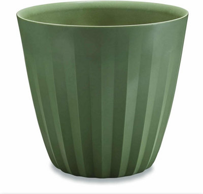 Crescent Garden Pleat Planter, Large Outdoor/Indoor Pot 15-Inch in ...