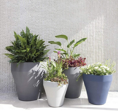Crescent Garden Self-Watering Rim Planter Large Outdoor/Indoor TruDrop ...