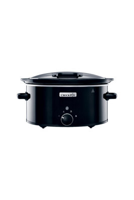 https://media.diy.com/is/image/KingfisherDigital/crock-pot-5-6l-slow-cooker-with-hinged-lid~5011773060394_01c_MP?$MOB_PREV$&$width=768&$height=768