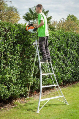 Crown Tripod 1.8m Platform Ladder - 3 Leg Adjustable Garden, Hedge, Orchard Ladder