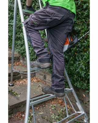 Crown Tripod Ladder 3 Adjustable Legs - 3.6m (12ft) + 3 RUBBER FEET