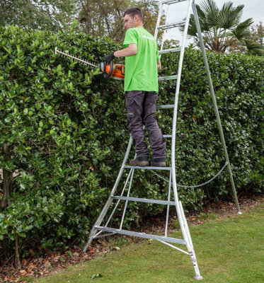 Crown Tripod Ladder 3 Adjustable Legs - 4.2m (14ft)
