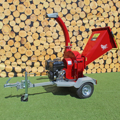Crytec Terminator DGS1500 wood chipper with electric start DIY at B&Q