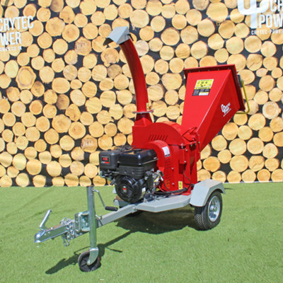 Crytec Terminator DGS1500 wood chipper with electric start