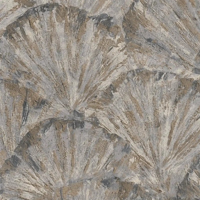 Curated Shell Wallpaper in Neutral Tones