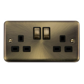 Curved Antique Brass 2 Gang 13A DP Ingot Twin Double Switched Plug Socket - Black Trim - SE Home