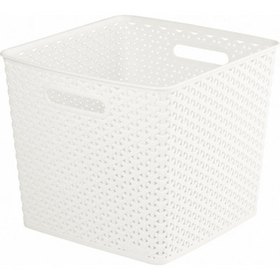 Curver Nestable Rattan Effect Basket White (4L) DIY at B&Q