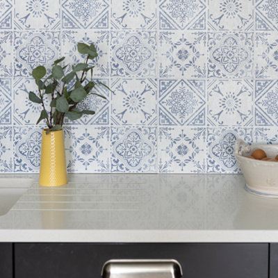 B&q stick on wall outlet tiles