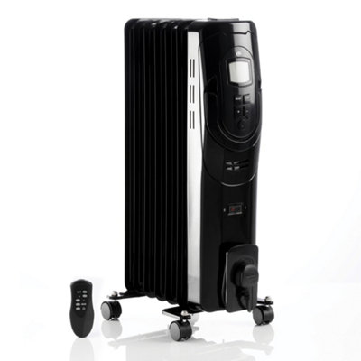 Daewoo Oil Filled 7 Fin Radiator With LCD Display and Remote Control 1500w  Black | DIY at Bu0026Q