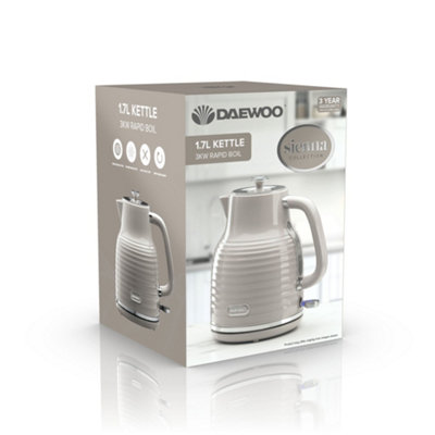 https://media.diy.com/is/image/KingfisherDigital/daewoo-sienna-cordless-jug-kettle-1-7-litre-rapid-boil-taupe-sda2482ge~5024996942477_06c_MP?$MOB_PREV$&$width=618&$height=618