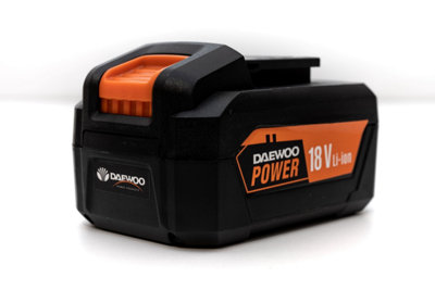 Daewoo U-FORCE 2 x 4.0Ah Battery (18V) + Charger Power Tool Accessories