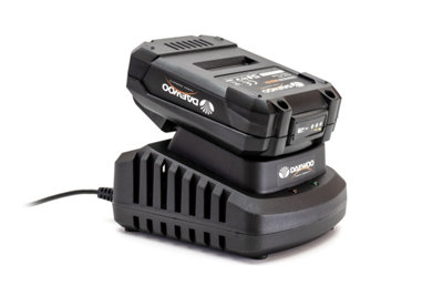 Daewoo U-FORCE 3 x 2.0Ah Battery (18V) + 2 x Chargers Power Tool Accessories - 7