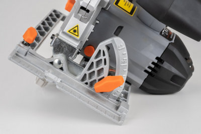 Daewoo U-FORCE Series 18V Cordless Circular Saw 150mm + 2 x 2.0Ah Battery + Charger - 7