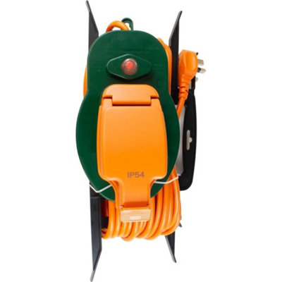Daewoo Weatherproof Single Gang 15m Garden Cable Reel Outdoor Extension Lead 1 Socket Cord On H Frame