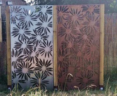 Daisies Decorative Screen Wall Art  1.8m Tall - 3
