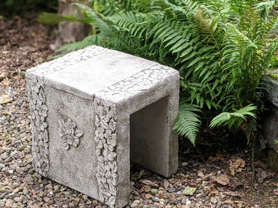 Daisy Design Stone Cast Garden Stool / Seat