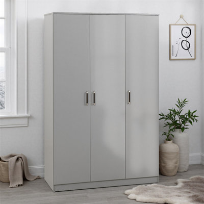 dakota-3-door-wardrobe-light-