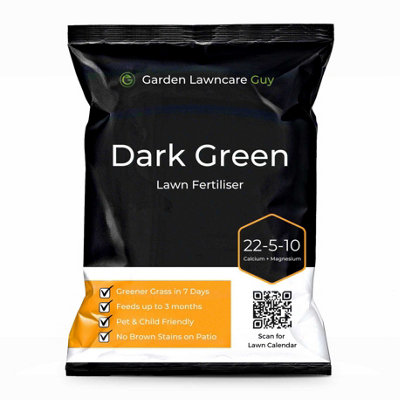 Dark Green Lawn Feed - Spring Summer Grass Fertiliser - 9.5kg (380m² ...