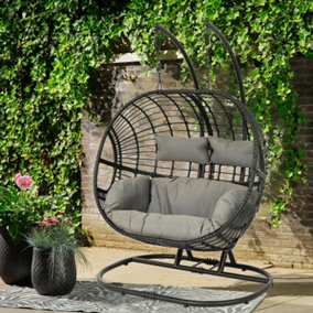 Dawsons Living Black Vienna Hanging Double Egg Chair - Outdoor & Indoor Rattan Weave Swing Hammock - with Hanging Stand