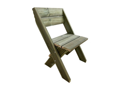 DeckFusion wooden garden chair (natural finish)