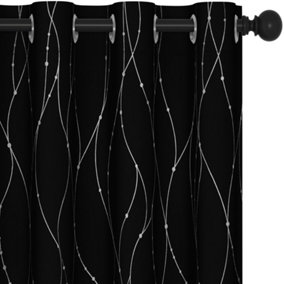 Deconovo Dotted Line Foil Printed Blackout Curtains Thermal Insulated Curtains Eyelet Curtains W66 x L90 Inch Black 2 Panels