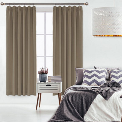 Deconovo Solid Thermal Insulated Curtains Tape Top Blackout Curtains ...