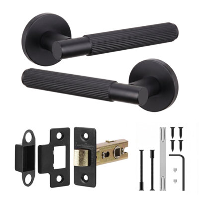 thumbnail image 2 of Colima Internal Door Handles Set – Aluminium, Reversible, Tubular Latch Included – 3842 – Polished Or Satin Chrome 2 of 6