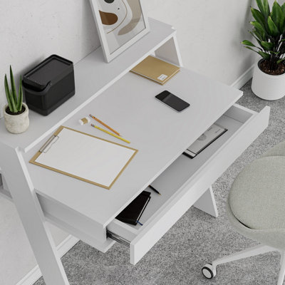 Modern small on sale white desk