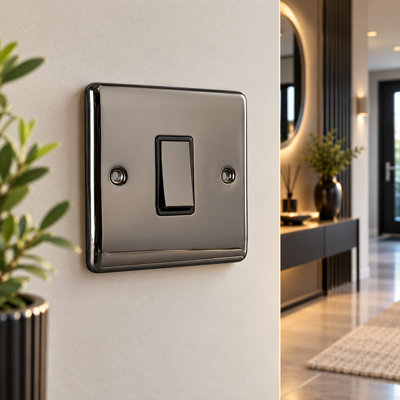DEFINITION 1G INTERMEDIATE SWITCH BLACK NICKEL