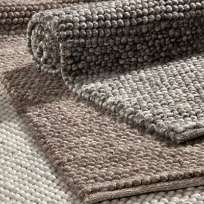 Delilah Mayfair Motted Pebble Wool Rugs in Cream120x170cm (3’9x5’5)