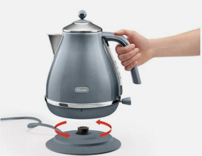 DeLonghi 1.7L Icona Metallics Kettle Ice Blue