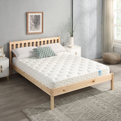 Deluxe Pocket Sprung Foam Mattress White Quilted Top DIY at B&Q