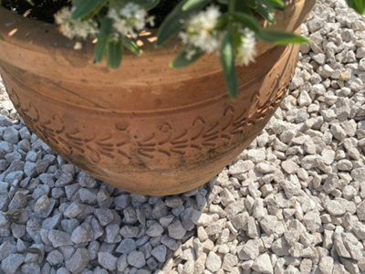 Derbyshire Peakstone Gravel 10mm - 50 Bags (1000kg)